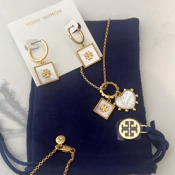💛 Tory Burch Set. - Picture 5 of 16